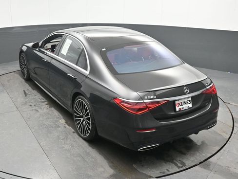 Used 2022 Mercedes-Benz S 580 4MATIC Sedan image 36
