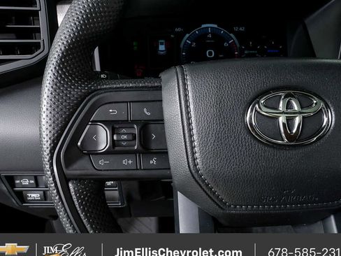 Used 2025 Toyota Sequoia TRD Pro AWD/4WD image 9