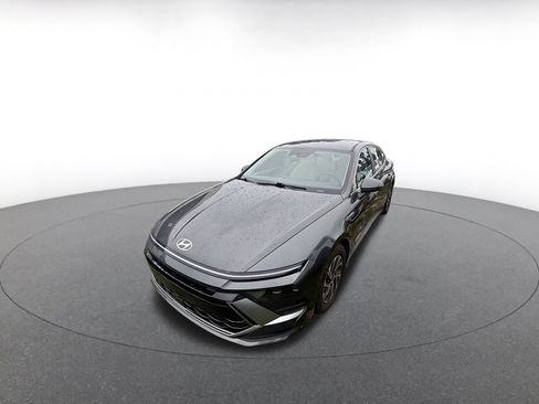 Used 2026 Hyundai Sonata Blue FWD image 3