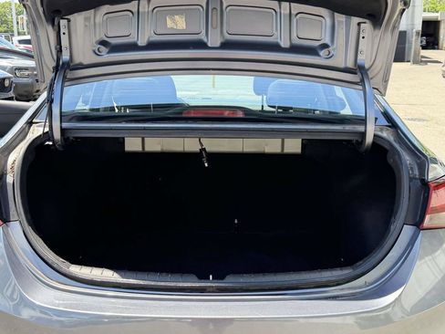 Used 2018 Hyundai Accent SE FWD image 16