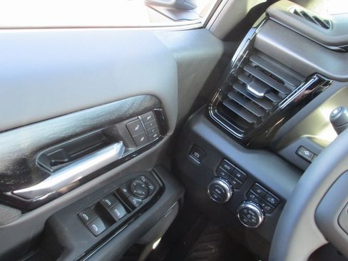 New 2026 GMC Sierra 1500 AT4X image 17