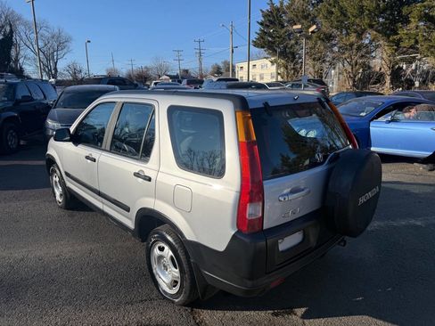Used 2004 Honda CR-V LX image 3
