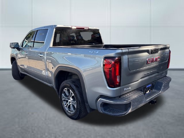 Used 2026 GMC Sierra 1500 SLT AWD/4WD image 2