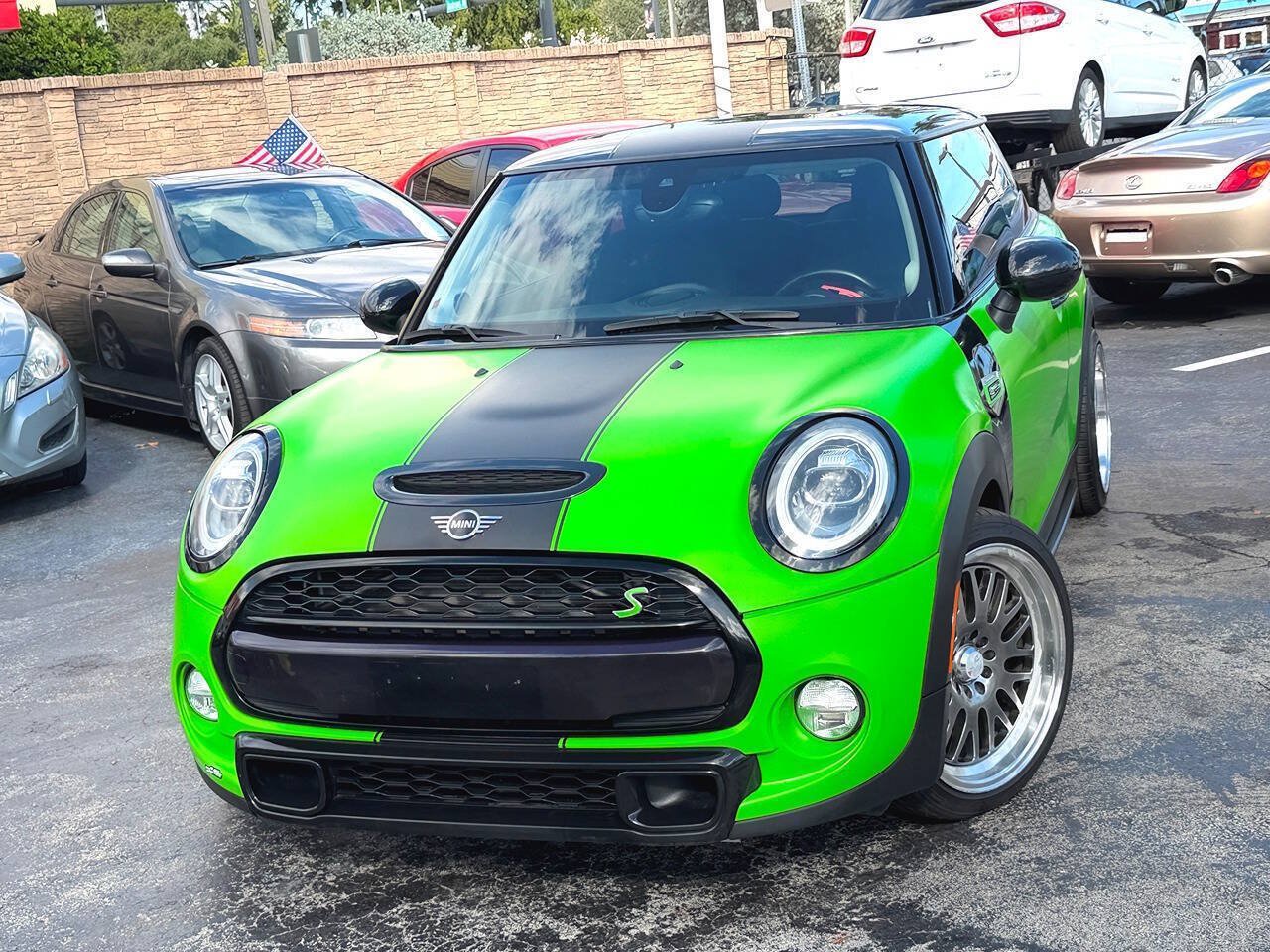 Used 2019 MINI Cooper S FWD image 3
