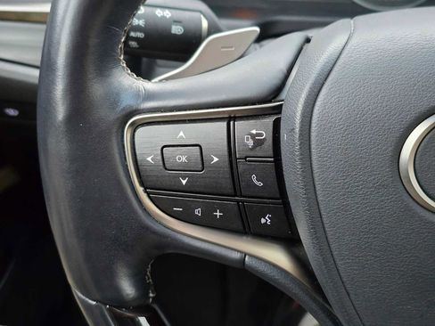 Used 2019 Lexus ES 300h image 31