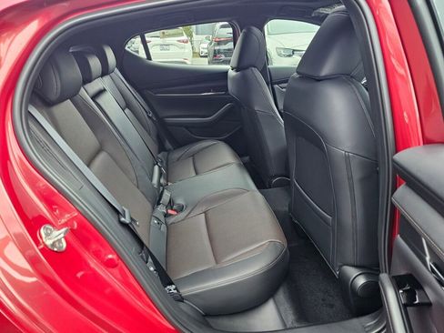 New 2026 MAZDA MAZDA3 Hatchback w/Premium Plus Pkg image 27