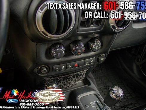 Used 2014 Jeep Wrangler Unlimited Rubicon AWD/4WD image 14