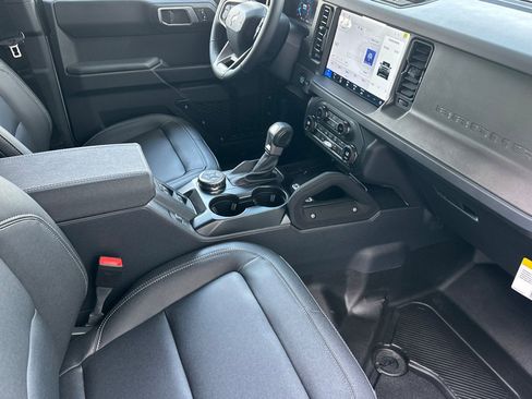 New 2026 Ford Bronco Big Bend w/ Black Diamond Package image 15