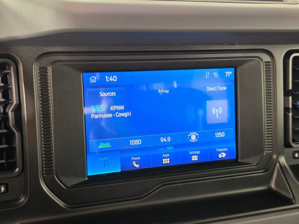 Used 2023 Ford Bronco Black Diamond AWD/4WD image 17