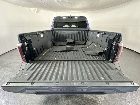 Used 2023 Toyota Tundra Platinum AWD/4WD image 25