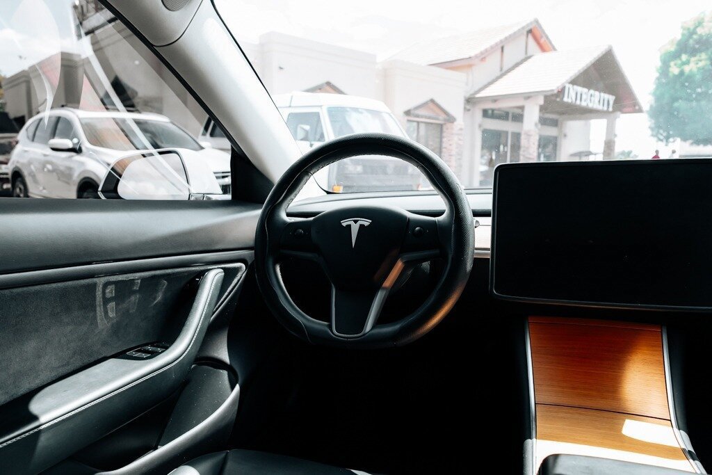 Used 2019 Tesla Model 3 Long Range AWD/4WD image 22
