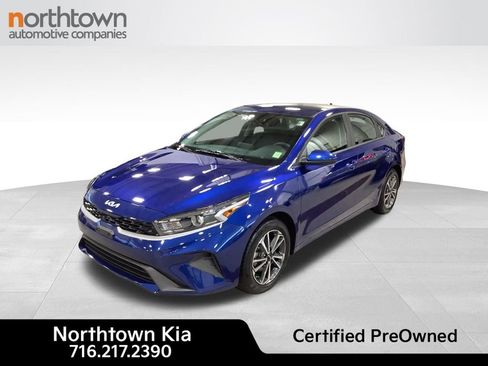 Certified 2023 Kia Forte LXS image 1