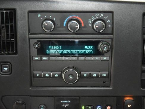 New 2026 Chevrolet Express 3500 w/ Power Convenience Package RWD image 19