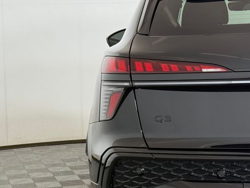 New 2026 Audi Q3 quattro 2.0T image 12