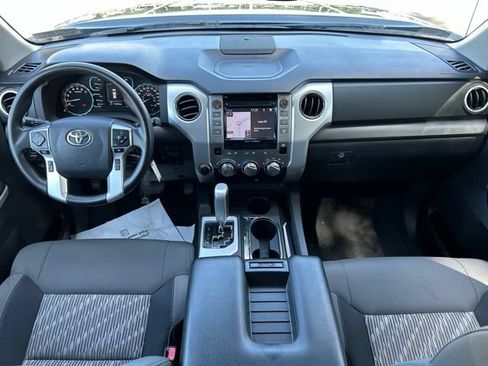 Used 2018 Toyota Tundra SR5 w/ TRD Off Road Package AWD/4WD image 47
