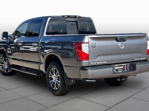 Used 2021 Nissan Titan SV w/ SV Convenience Package AWD/4WD image 12