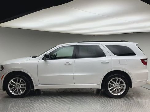 Used 2024 Dodge Durango GT image 5
