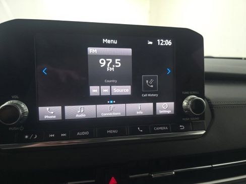 Used 2022 Mitsubishi Outlander ES image 27