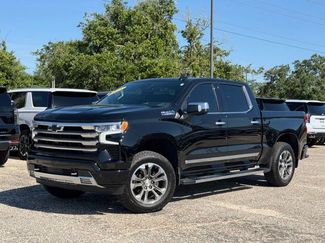 Used 2024 Chevrolet Silverado 1500 High Country w/ Technology Package AWD/4WD video 1