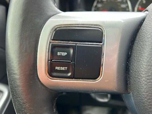 Used 2011 Jeep Liberty 70th Anniversary image 19