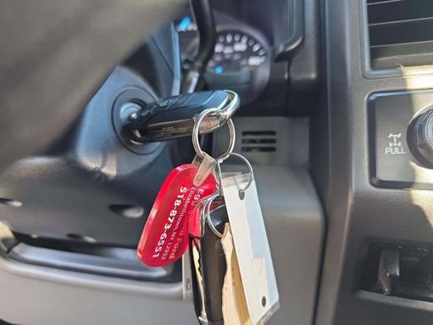 Used 2022 Ford F350 XL w/ Power Equipment Group image 3