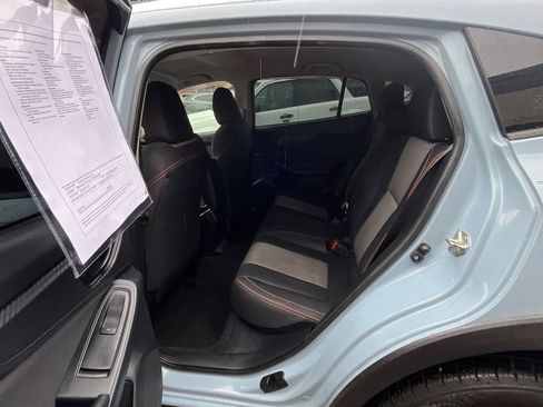 Used 2019 Subaru Crosstrek 2.0i Premium AWD/4WD image 19