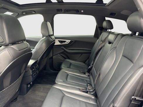 Used 2019 Audi Q7 2.0T Premium Plus AWD/4WD image 39