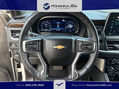 Used 2023 Chevrolet Suburban Premier AWD/4WD image 17