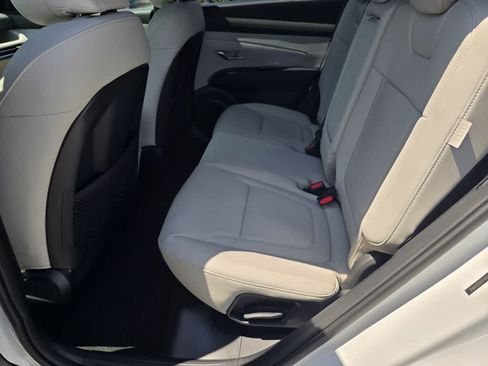 New 2026 Hyundai Tucson Limited FWD image 21