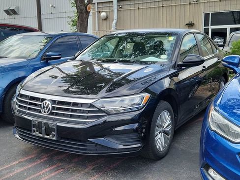 Used 2020 Volkswagen Jetta S w/ Driver Assistance Package FWD image 3