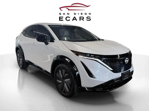 Used 2024 Nissan Ariya AWD image 3