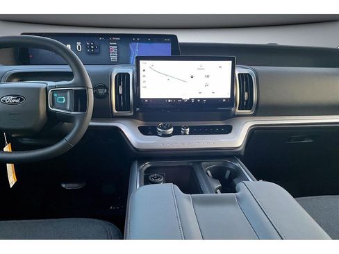 New 2025 Ford Expedition Active AWD/4WD image 37