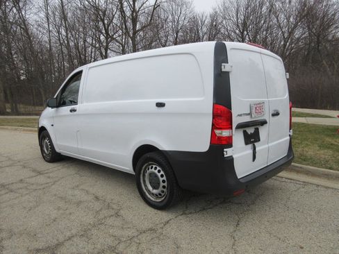 Used 2019 Mercedes-Benz Metris image 29