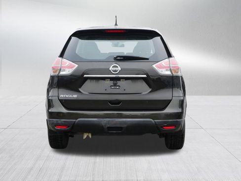 Used 2016 Nissan Rogue S image 6