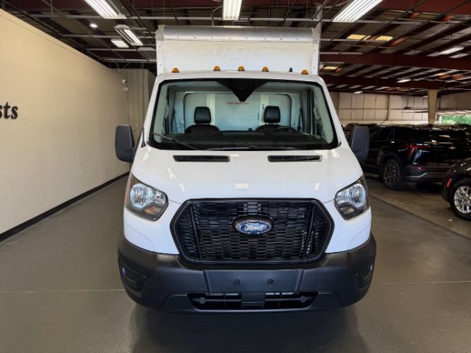 Used 2022 Ford Transit 350 DRW RWD image 7