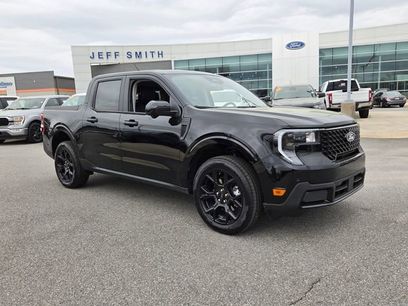 New 2026 Ford Maverick Lariat w/ Black Appearance Package