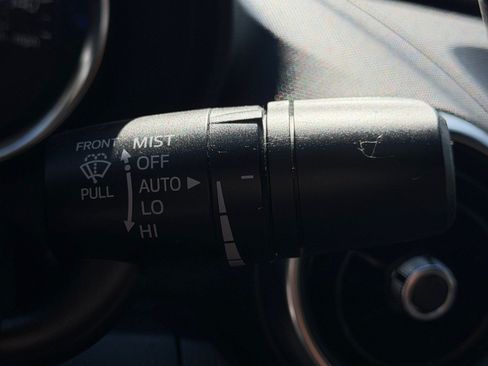 Used 2016 MAZDA MX-5 Miata Grand Touring RWD image 37