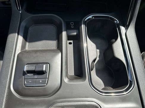 Used 2024 GMC Sierra 3500 AT4 w/ AT4 Premium Plus Package AWD/4WD image 35