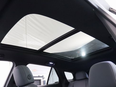 Used 2024 Honda Prologue Touring image 23