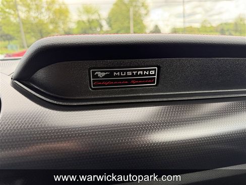 Used 2021 Ford Mustang GT Premium w/ Equipment Group 401A RWD image 8