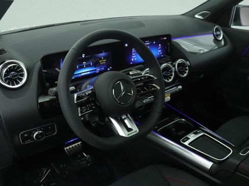 New 2026 Mercedes-Benz GLA 35 AMG 4MATIC image 4