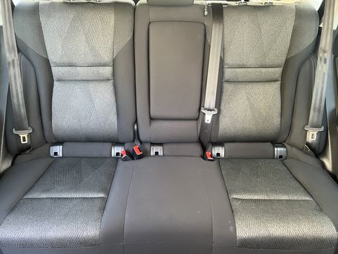 Used 2025 Nissan Rogue SV AWD/4WD image 13