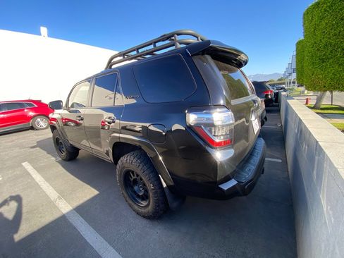 Used 2019 Toyota 4Runner TRD Pro AWD/4WD image 5