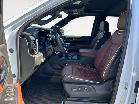New 2026 GMC Sierra 1500 Denali Ultimate AWD/4WD image 15