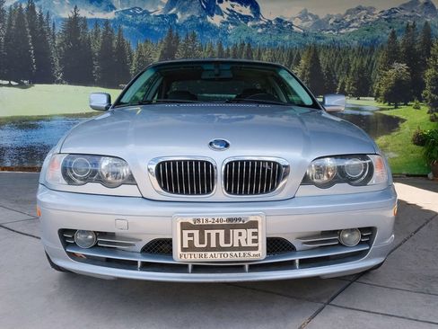 Used 2002 BMW 325Ci Coupe RWD image 2