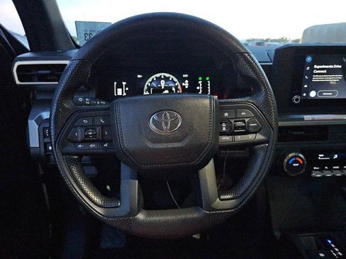 Used 2025 Toyota Tacoma SR5 RWD image 18