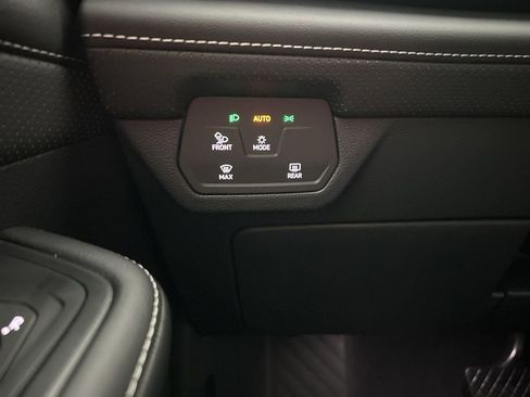 New 2026 Volkswagen Atlas Cross Sport SE image 20