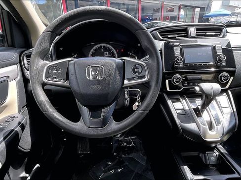 Used 2018 Honda CR-V LX image 4
