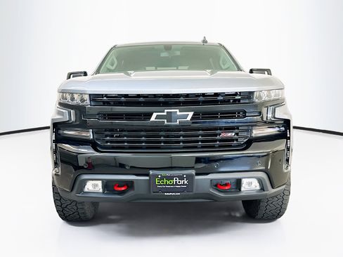 Used 2020 Chevrolet Silverado 1500 LT Trail Boss image 2