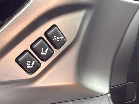 Used 2022 Subaru Outback Limited AWD/4WD image 27